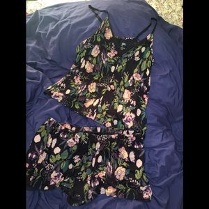 Floral lingerie/pajamas.